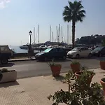 By The Port Appartamento *