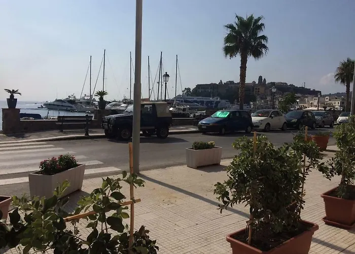 Appartamento By The Port Città di Lipari